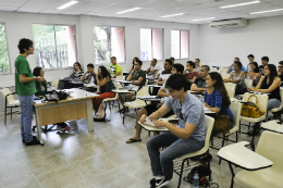 Imagem: Salas de aula, bem como vários outros ambientes da Universidade, passaram por serviços de manutenção (Foto: Ribamar Neto)