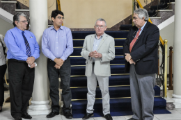 Imagem: Prof. Gil de Aquino foi homenageado na Reitoria (Foto: Ribamar Neto)