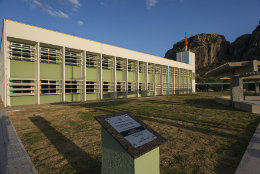 Foto de bloco didático do Campus da UFC em Quixadá (Foto: Jr. Panela)