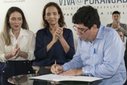 Imagem: O médico e professor da UFC Carlos Roberto (Cabeto) Martins Rodrigues Sobrinho coordena o Grupo de Implantação do Distrito de Inovação em Saúde Viva@Porangabussu (Foto: Jr. Panela/UFC)