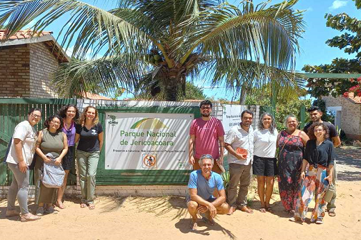 Imagem: Equipes do LABOMAR e de outras unidades da UFC já realizam ações em Jericoacoara (Foto: Divulgação/Labomar)