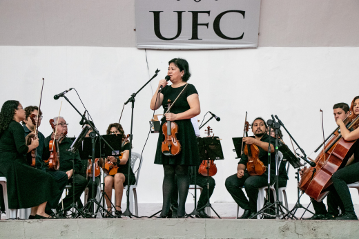 Imagem: Camerata de Cordas da UFC